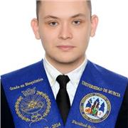 Graduado en Bioquímica por la universidad de Murcia con certificado nivel B2 de inglés.